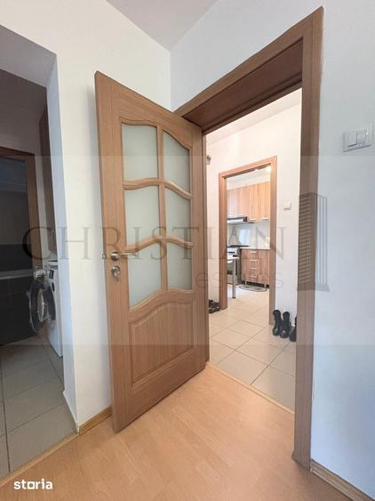 Apartament cu 2 camere semidecomandat în Obor