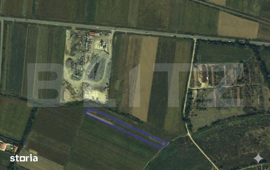 Teren de 5700 mp, în Odoreu