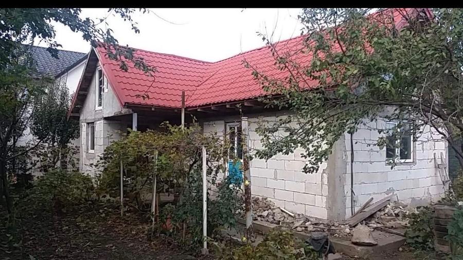 Casă cu 2 camere în Central