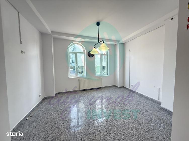 Casă cu 4 camere cu Teren 212 Mp în Eminescu