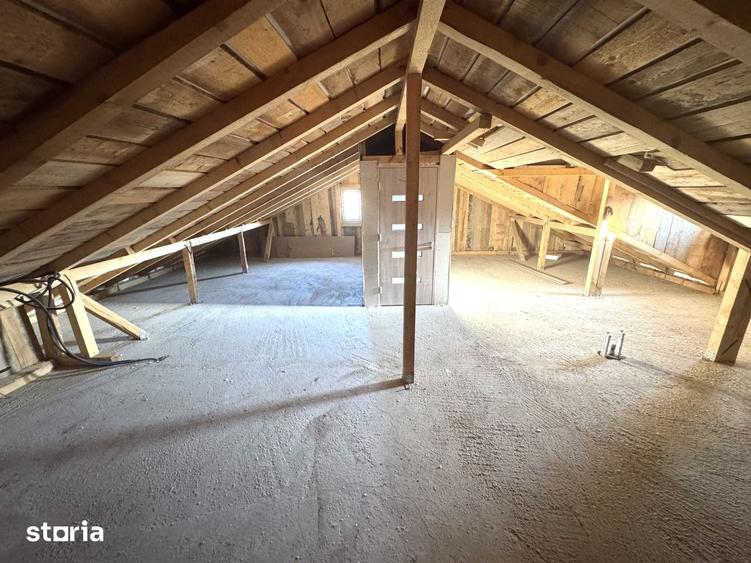 Casă cu 3 camere cu Teren 420 Mp în Tomești
