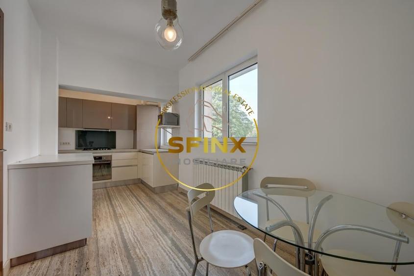 Apartament cu 4 camere decomandat, mobilat în Dacia