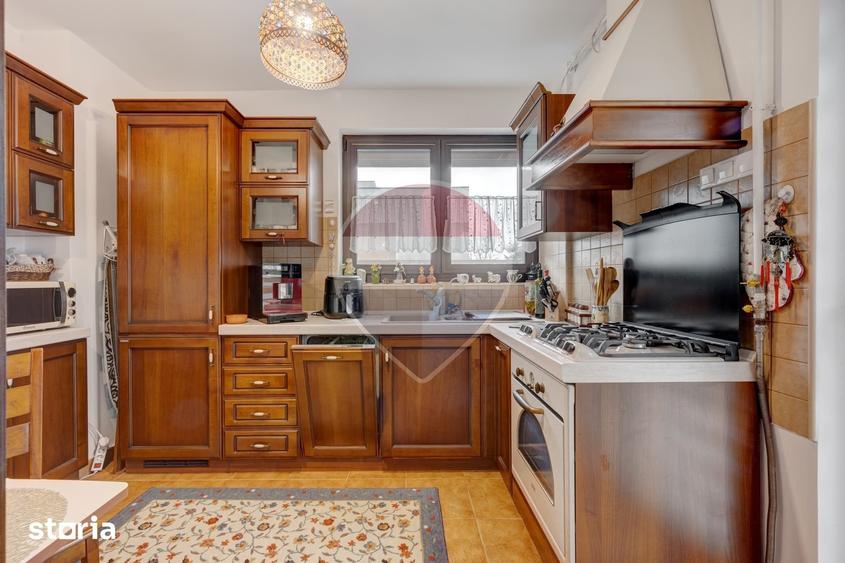 Casa / Vila cu 3 camere de vanzare Str. Diamantului 6, Blejoi - 1