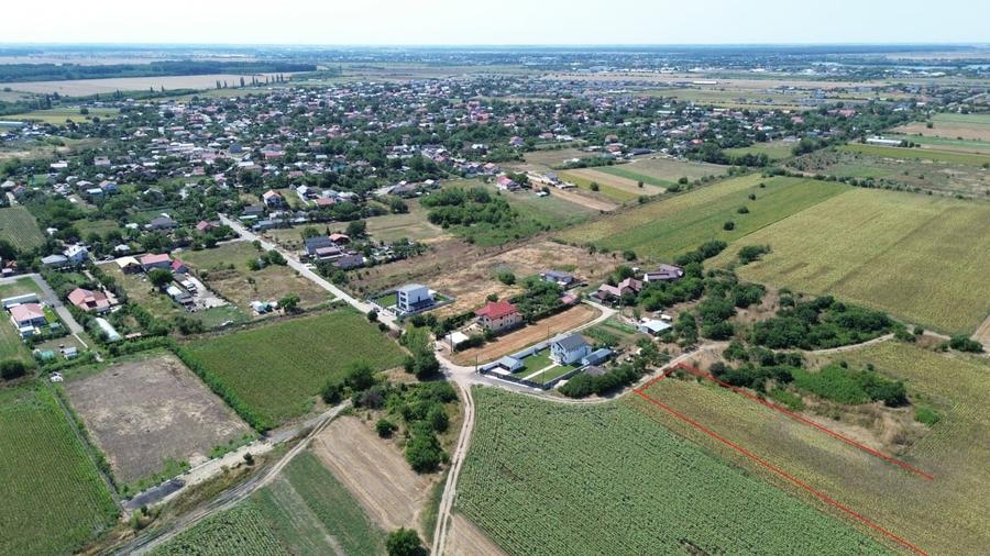 Teren intravilan Darza 1ha langa case deschidere 22 m - 2