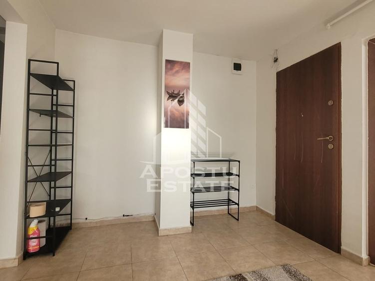 Apartament cu 2 camere decomandat, mobilat în Fabric
