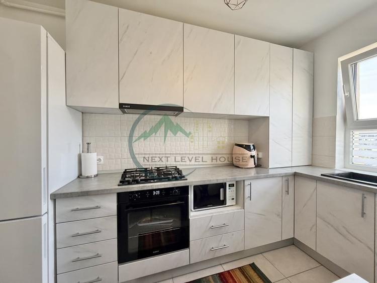 Apartament cu 2 camere decomandat, mobilat în Tractorul