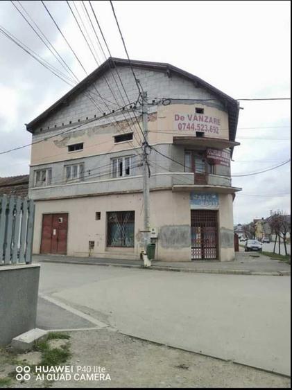 Spațiu comercial, de 750 mp, în Turda