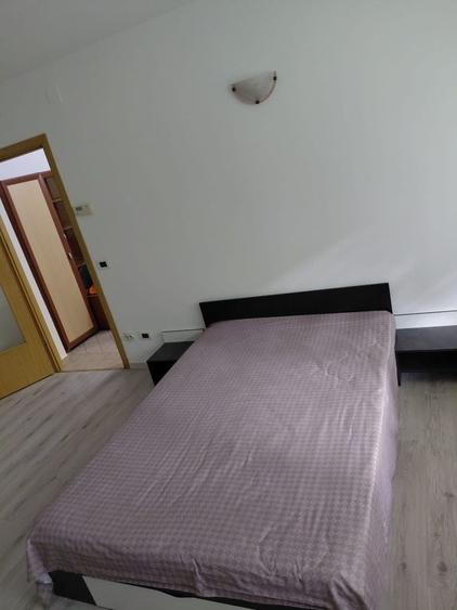 Garsonieră decomandată în Drumul Carului