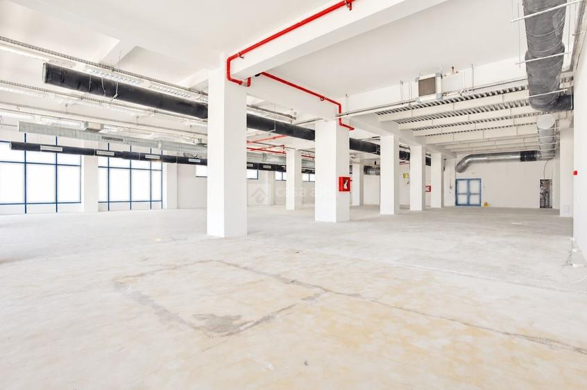 Spațiu comercial, de 782 mp, în Central