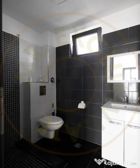 Casă cu 4 camere cu Teren 169 Mp în Central