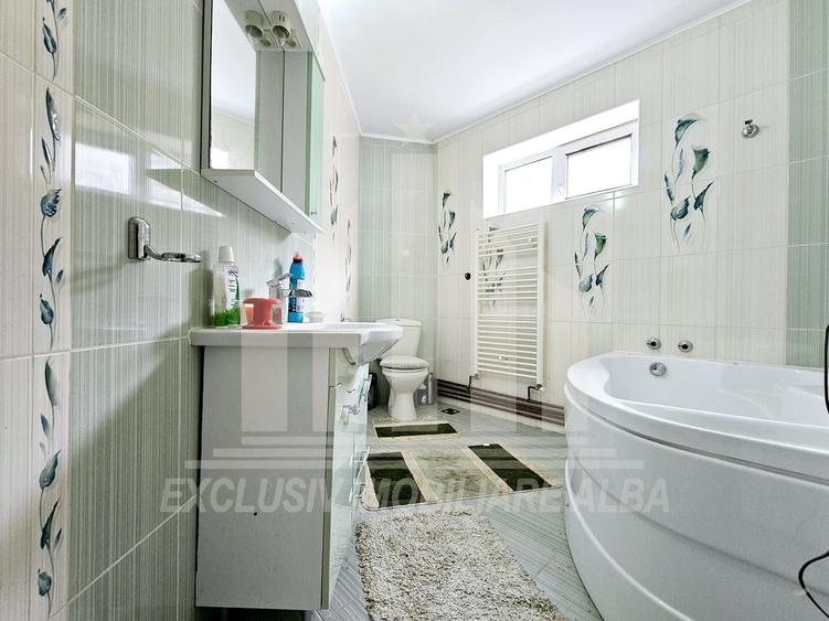 Casă individuală cu 6 camere cu Teren 400 Mp în Valea Mănăstirii
