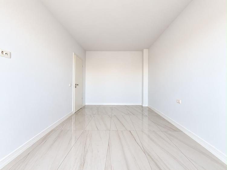 Apartament cu 2 camere decomandat în Torontalului