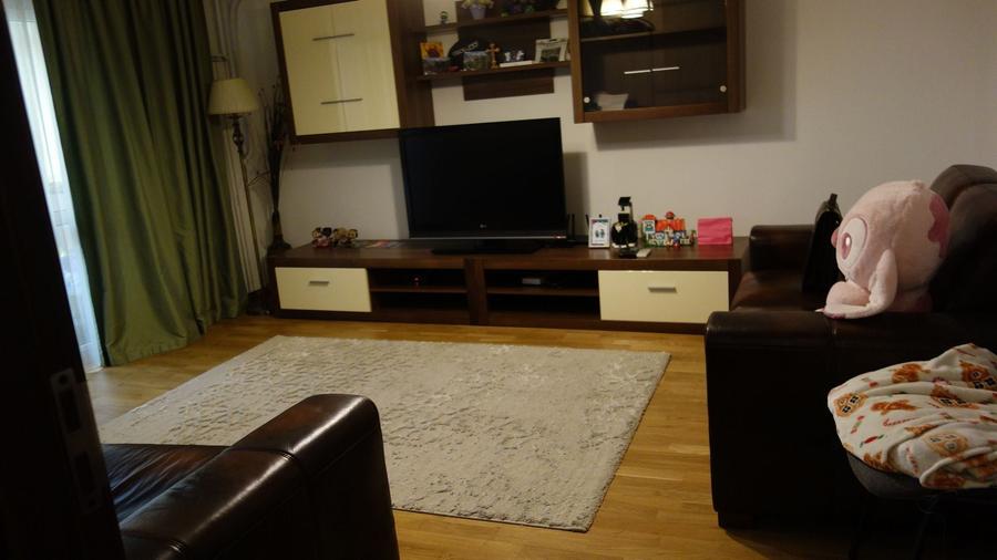 Apartament cu 2 camere decomandat în Vitan Mall
