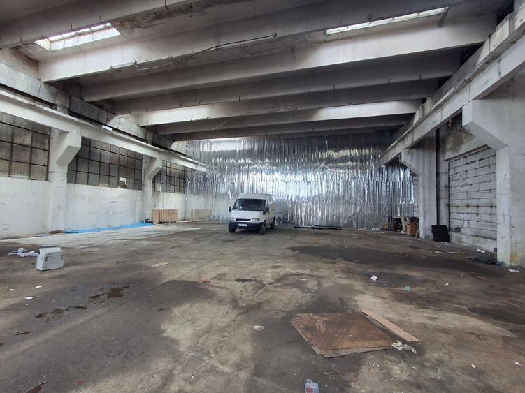 Spațiu industrial, de 1,200 mp, în Colentina