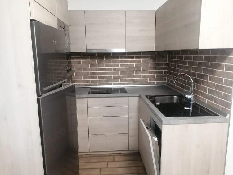 Spațiu comercial, de 420 mp, în Jucu