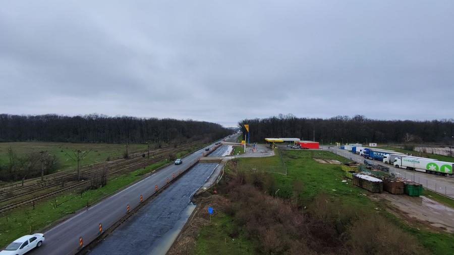 Teren Construcții intravilan de 10000 mp, în Exterior Est