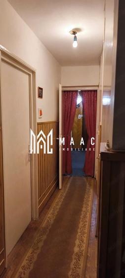 Apartament cu 4 camere decomandat, mobilat în Vasile Aaron