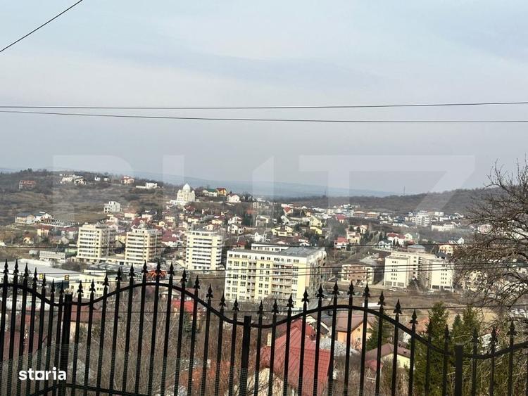 Casă cu 4 camere cu Teren 429 Mp în Bucium