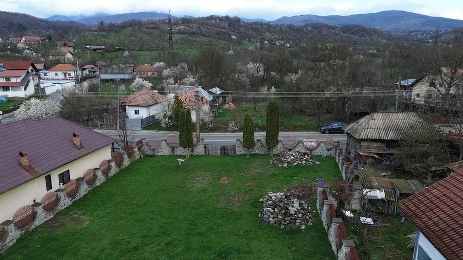 Teren de 2823 mp, în Sălătrucel