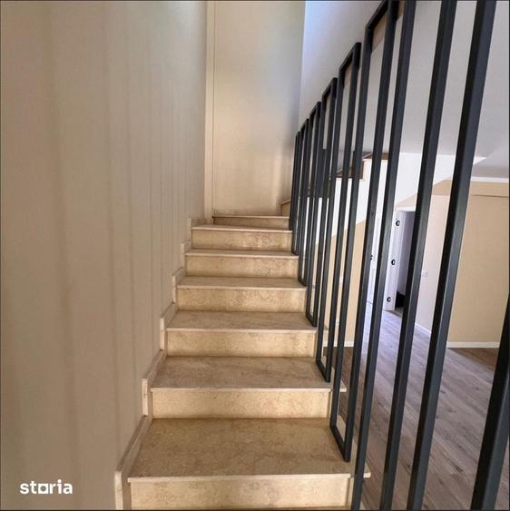 Apartament cu 4 camere în Bucium