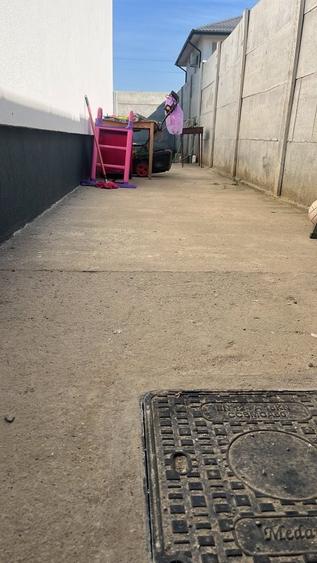 Casă cu 3 camere în Central