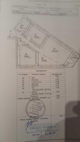 Apartament cu 3 camere semidecomandat în Dumbrăvița