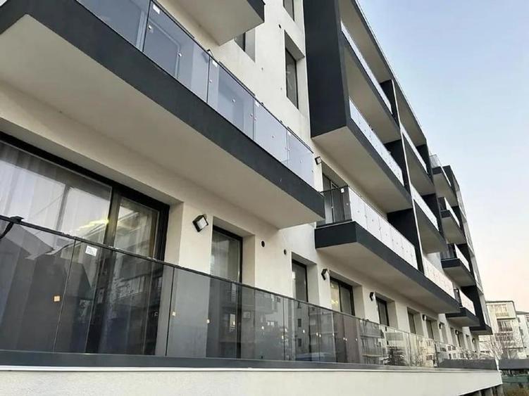 Apartament cu 2 camere decomandat în Theodor Pallady