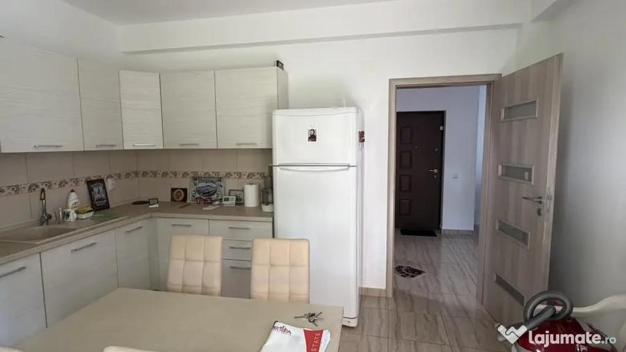 Casă cu 4 camere cu Teren 190 Mp în Chiajna