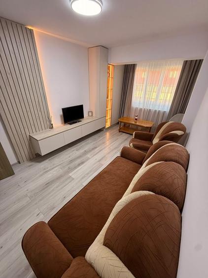 Apartament cu 2 camere decomandat în Burdujeni