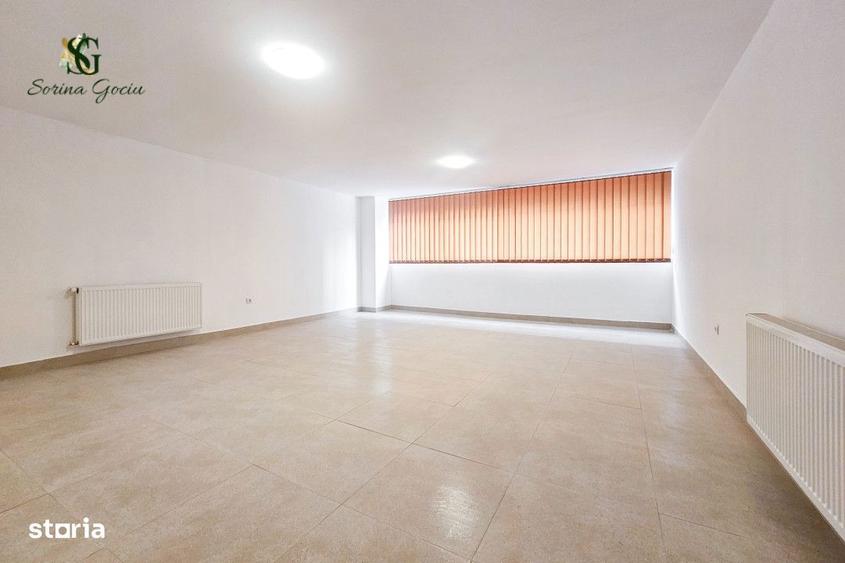 Spațiu comercial, de 747.6 mp, în Central