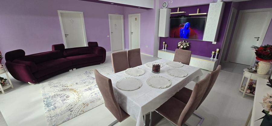 Apartament cu 4 camere decomandat în Km 4-5