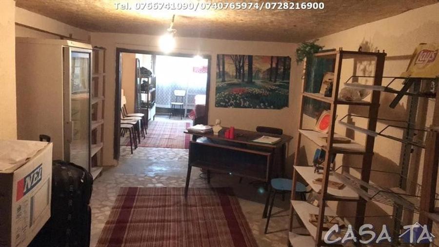 Casă individuală cu 4 camere cu Canalizare în Turcinești