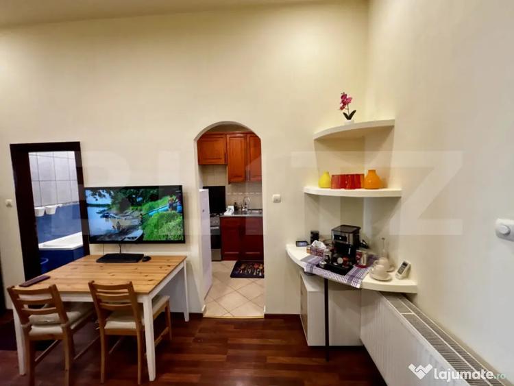 Apartament cu 2 camere decomandat în Ultracentral