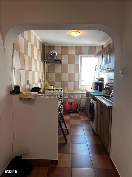 Apartament cu 3 camere în Dristor