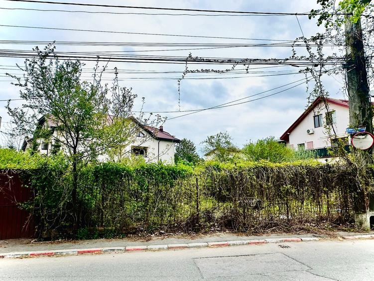 Teren Construcții intravilan de 610 mp, în Central