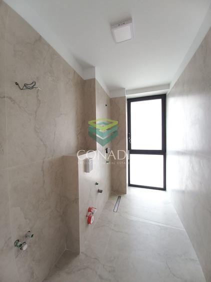Casă individuală cu 5 camere cu Canalizare în Băneasa