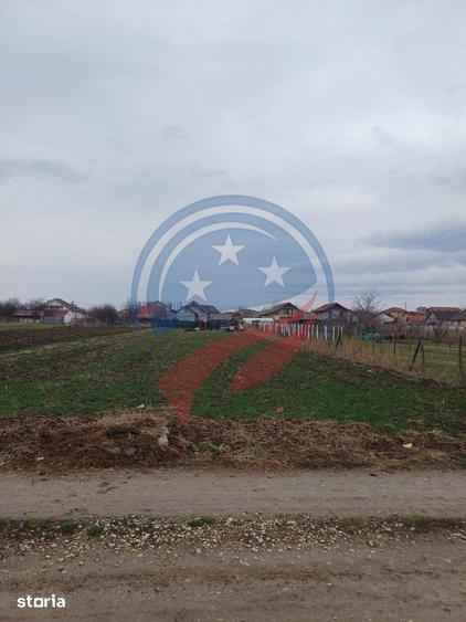 Teren de 1000 mp, în Central