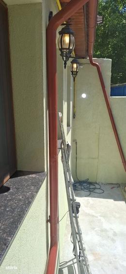 Casă cu 2 camere cu Teren 15 Mp în Schei