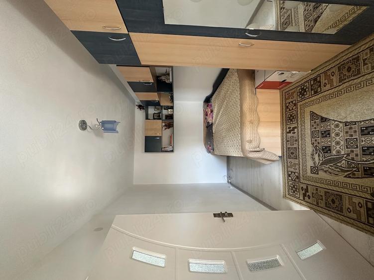 Apartament cu 2 camere nedecomandat în Malu Roșu