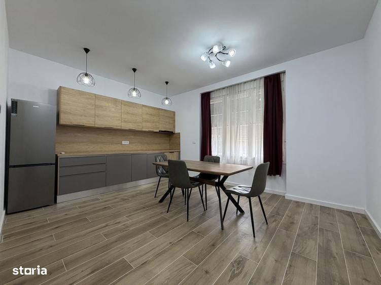 Apartament cu 2 camere decomandat în Central