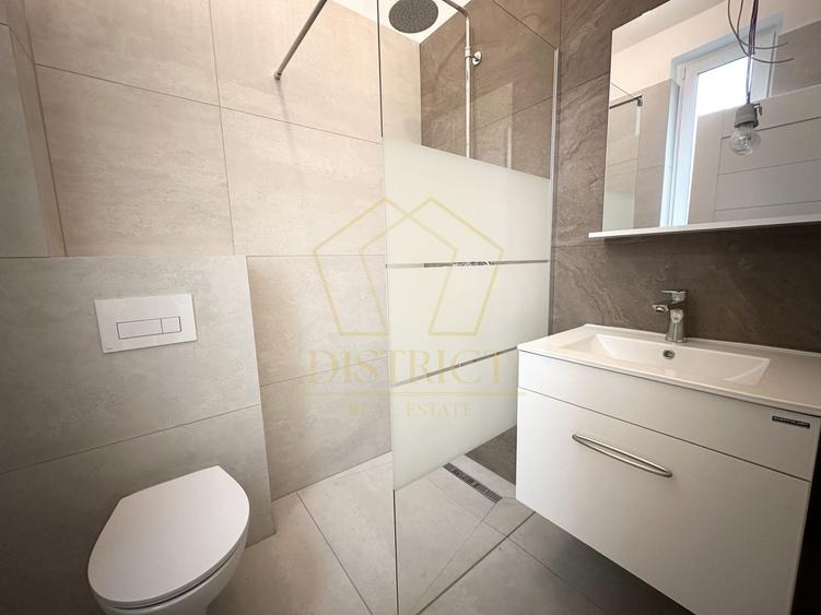 Duplex cu 4 camere cu Canalizare în Giroc