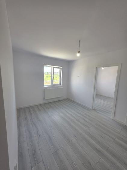 Apartament 2 camere, 40 mp, semidecomandat, finalizat, intabulat, preț 62.500 eu - 6