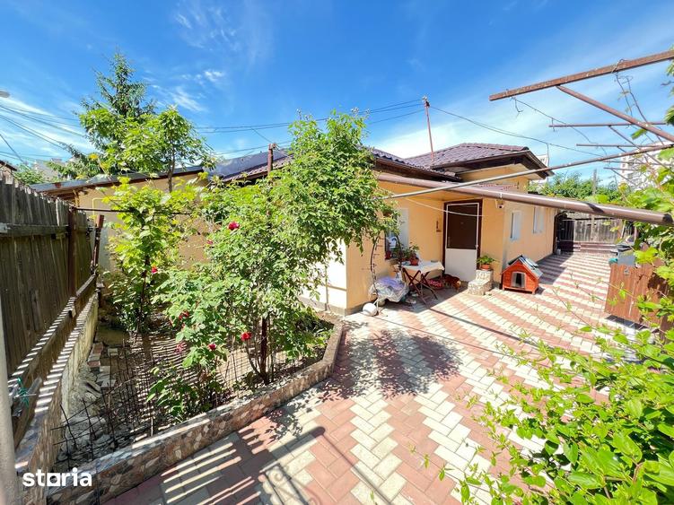 Casă cu 2 camere cu Teren 391 Mp în Vest