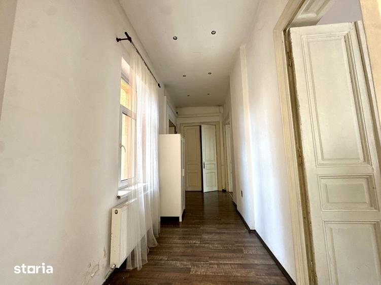 Casă cu 3 camere cu Teren 500 Mp în Unirii