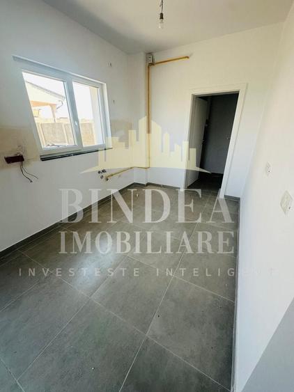 Duplex cu 5 camere cu Canalizare în Giarmata