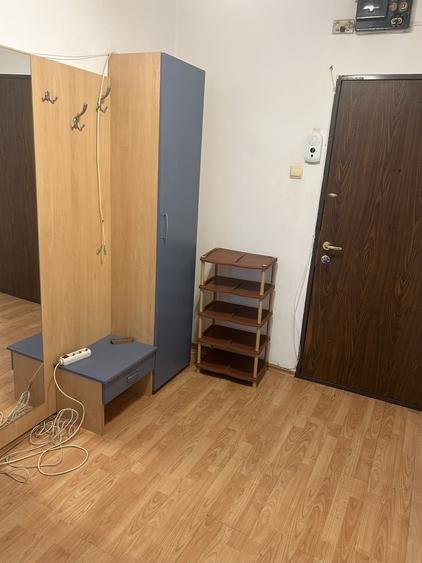 Apartament cu 2 camere decomandat în Exterior Vest