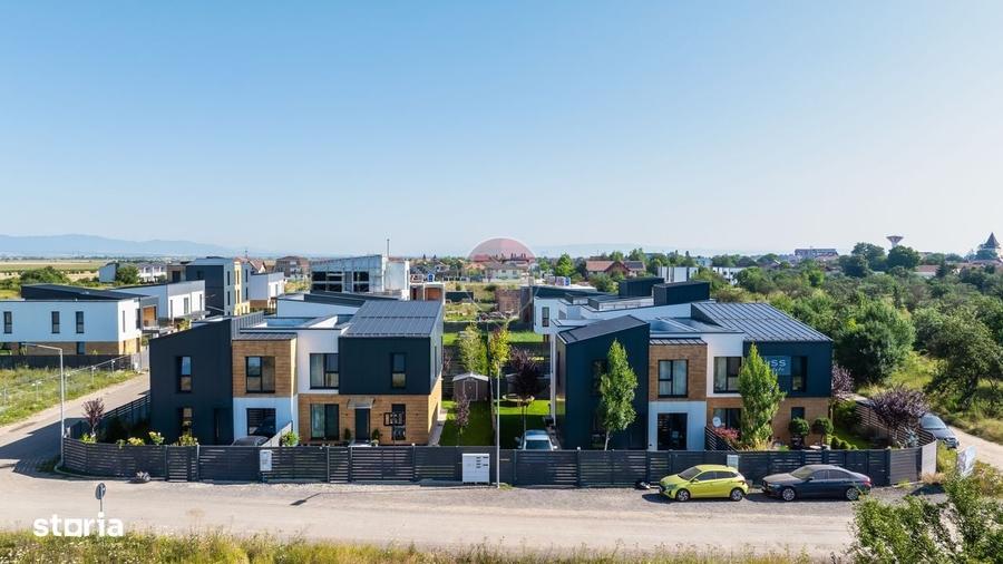 Casă cu 4 camere în Ghimbav Livadă