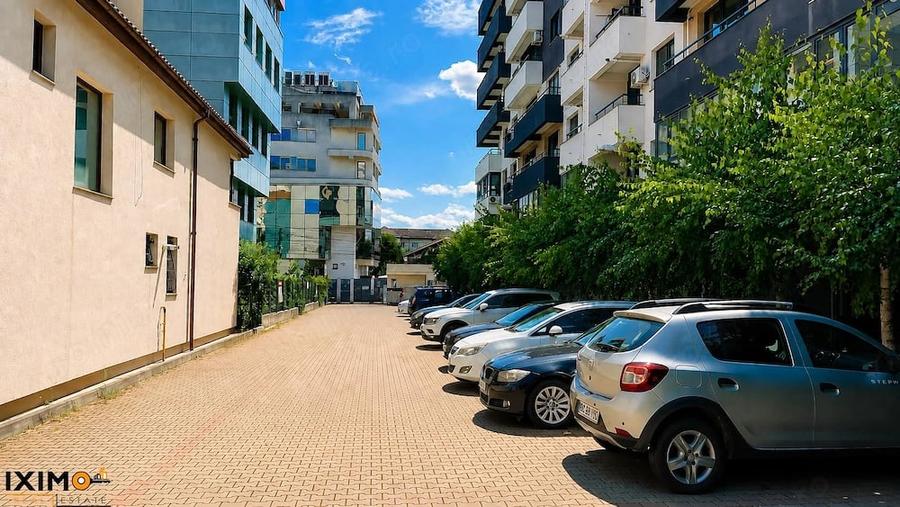 Spatiu Ucentral Parking - 2
