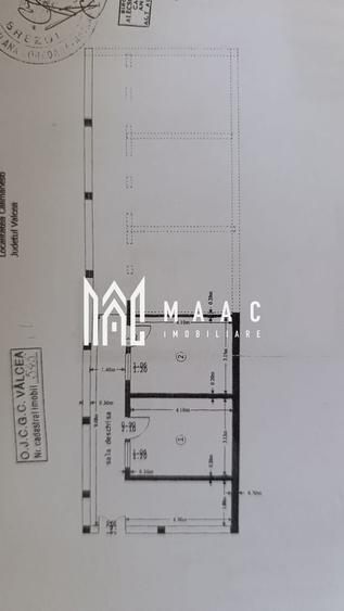 Casă individuală cu 7 camere cu Canalizare în Central