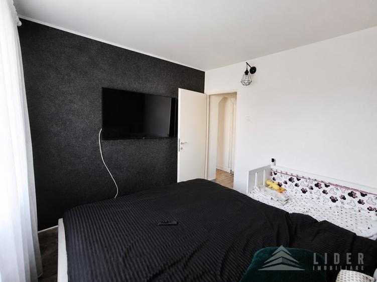 Apartament cu 3 camere semidecomandat, mobilat în Mănăștur